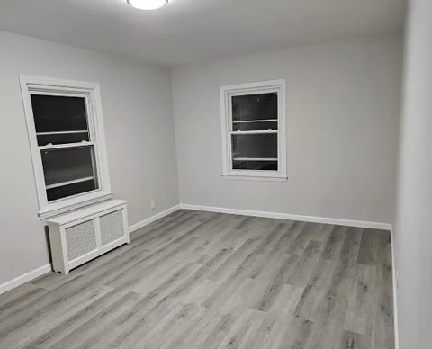 Room for rent in Jamaica