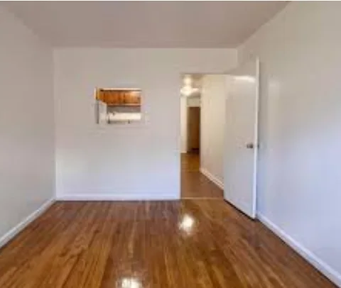 Roommates Needed in Astoria