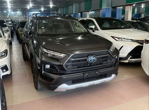 TOYOTA RAV4 Hybrid Adventure – 2022