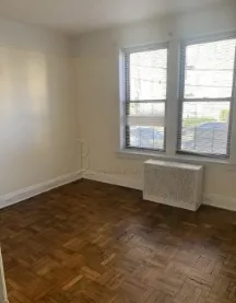 Room for rent in Jackson Heights