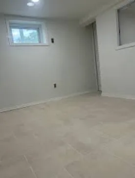 Semibasement for rent in  St. Albans