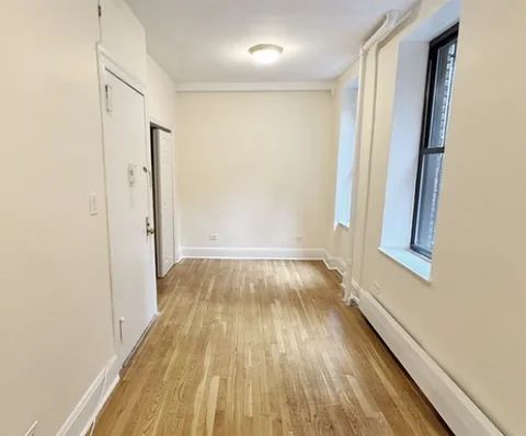 Basement for rent in Brooklyn