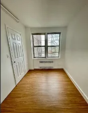 Room for rent in Woodhaven