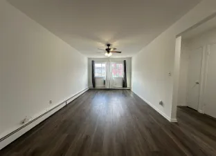 Room for rent Ozone Park