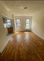 Semi Basement for rent in Jamaica