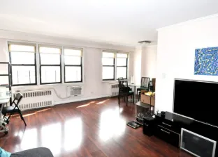 Semi Basement for rent in Jackson Heights