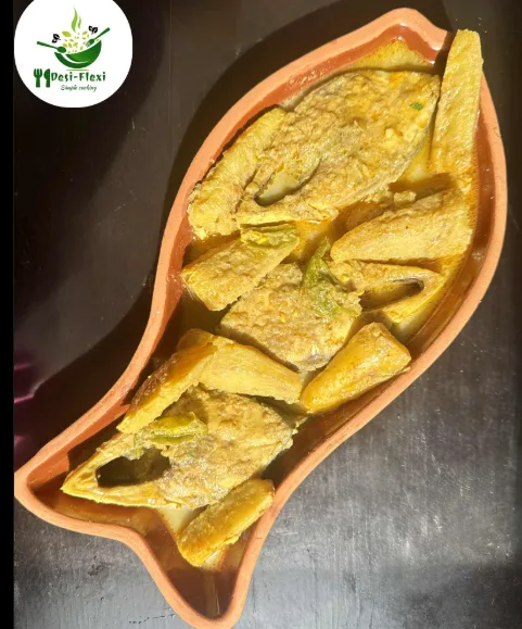 কাঁচা কলা ইলিশ