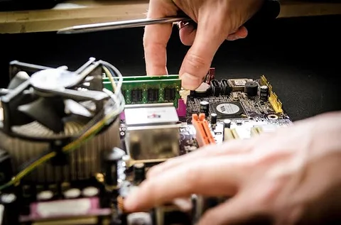 Computer servicing