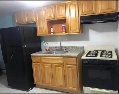 Semi Basement for Rent in Jamaica 11434