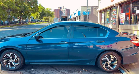 $425 a week Honda accord 2017 for rent