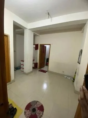 Double bedroom flat to-let