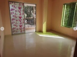 Flat house