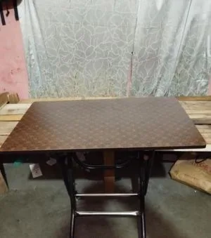 টেবিল বিক্রয়