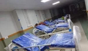 Hospital patient bed