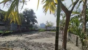 জমি বিক্রয় করা হইবে।