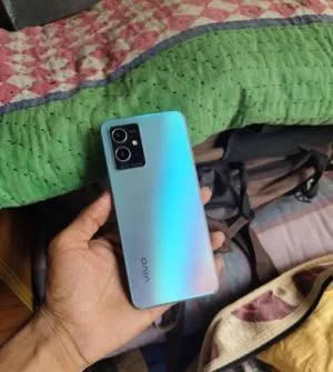 Vivo y75