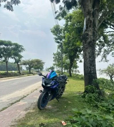 Yamaha r15