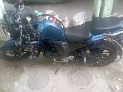 Yamaha fzs v2