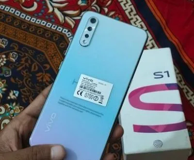 Vivo s1 8/256