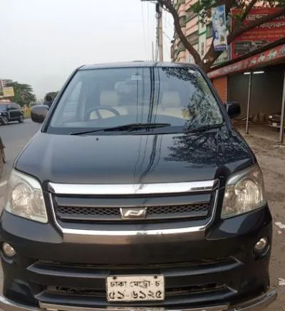 Toyota noah 2002