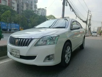 Toyota premio