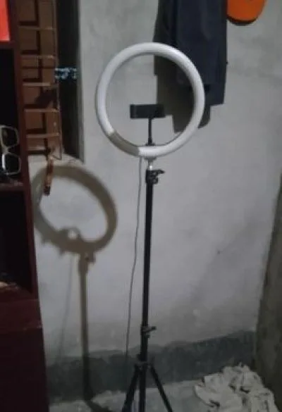 Ring light