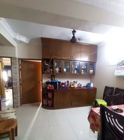১২৩৪ বর্গফুট ফ্ল্যাট,গ্যারেজ সহ বিক্রি হবে