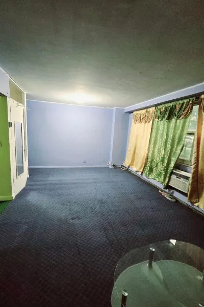 Large Studio For Rent