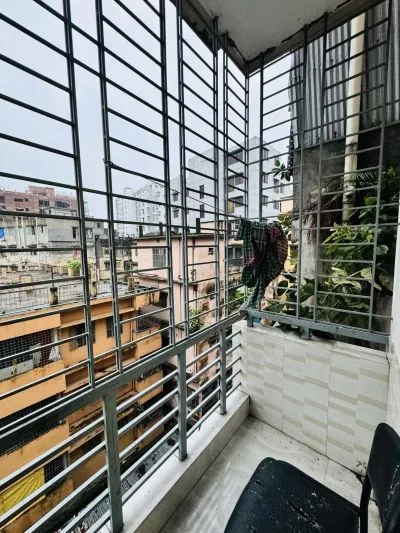 ফ্যামিলি বাসা ভাড়া হবে।