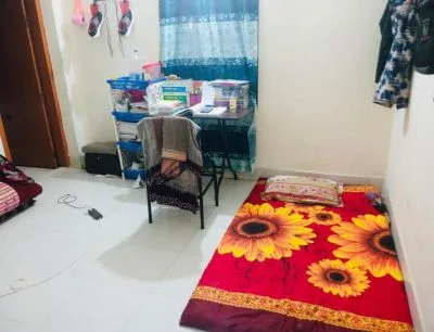 ২ সিটের রুমে এক সিট ভাড়া হবে