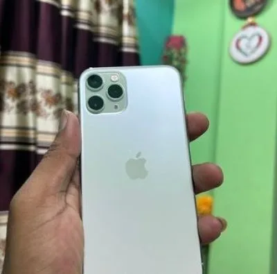 Apple iPhone 11 Pro