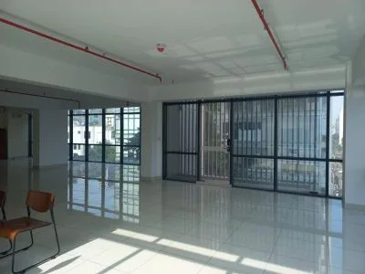Fully commercial space