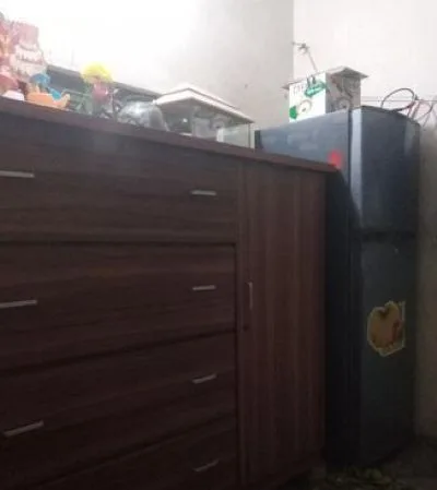 একজন দক্ষ ফ্রিজ মেকানিক প্রয়োজন