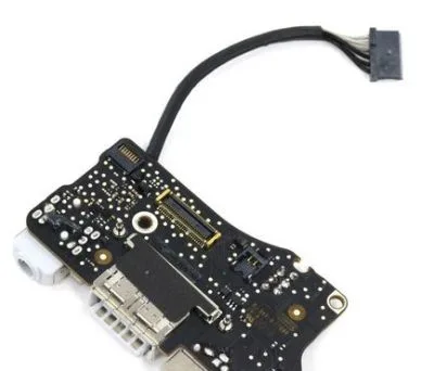 Macbook air 13" i/o board