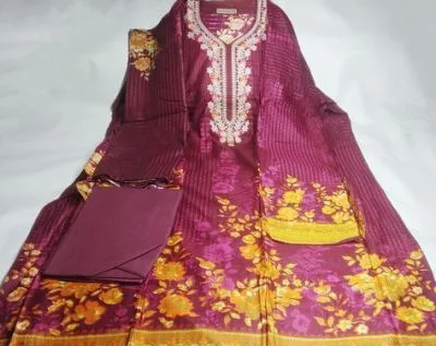 সালোয়ার কামিজ ও কুর্তি