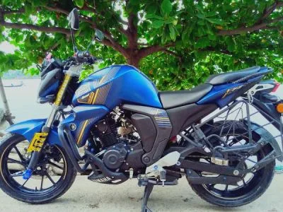 Yahamaha fzs v2 motorcycle for sale