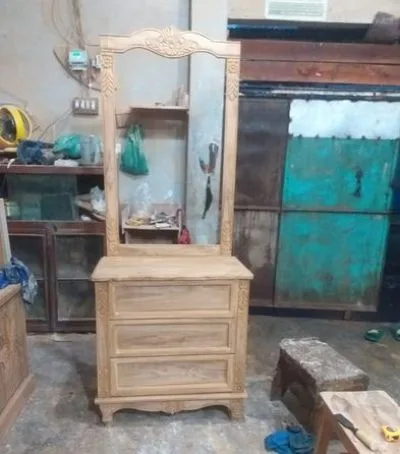 Dressing table for sell