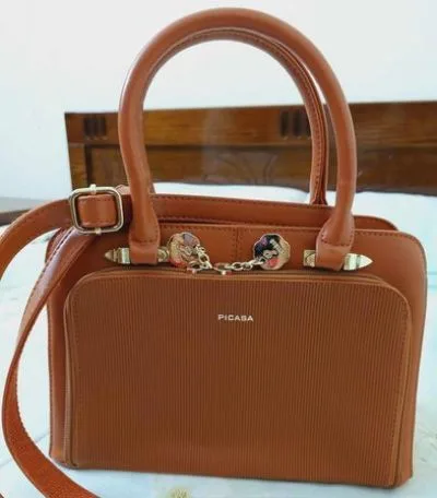 Ladies Bag for sale