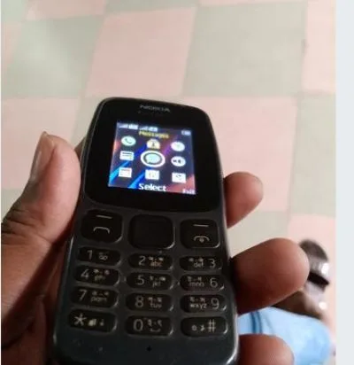 Nokia 106 . (used)