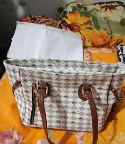 Shoulder bag