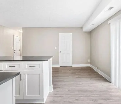 2 Bed 1 Bath Greens on North Forest