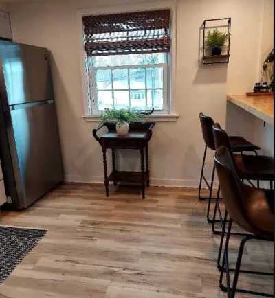 3 beds 1 baths House For Rent