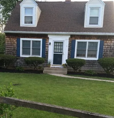 2 beds  2 baths House for Rent