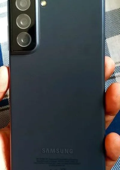 Samsung Galaxy S21FE Mobile Phone