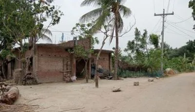 বাড়ি জরুরি বিক্রয় করা হবে
