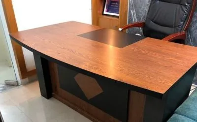 Office Boss Table