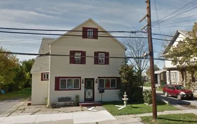 4 beds  2 baths 1,400 sqft house for rent