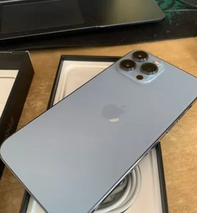 Apple iPhone 13 Pro Max . (Used)
