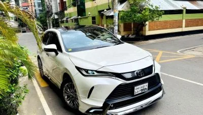 Toyota Harrier Z LATHER PAKAGE 2020