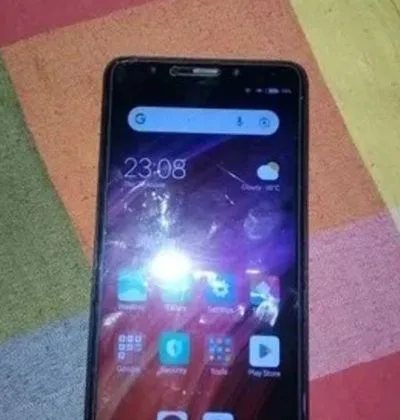 Xiaomi Redmi 5 4/32 (Used)